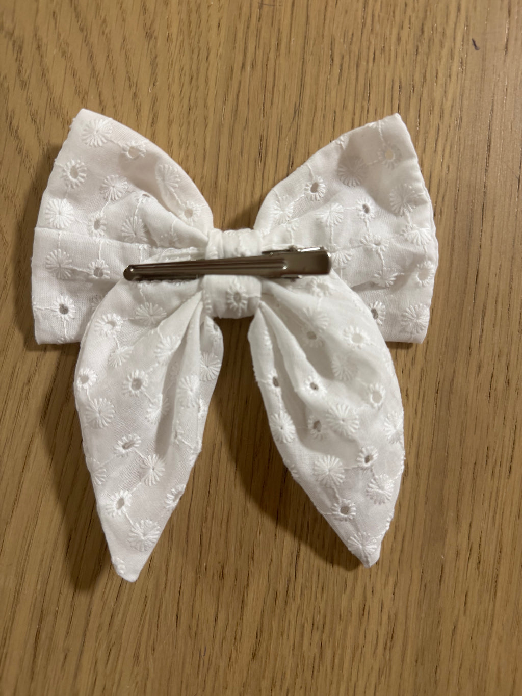 white Embroidered Fabric bow Hair Clip