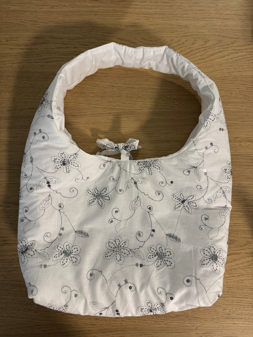 Handmade Floral Puff Shoulder Bag White with Silver Embroidery