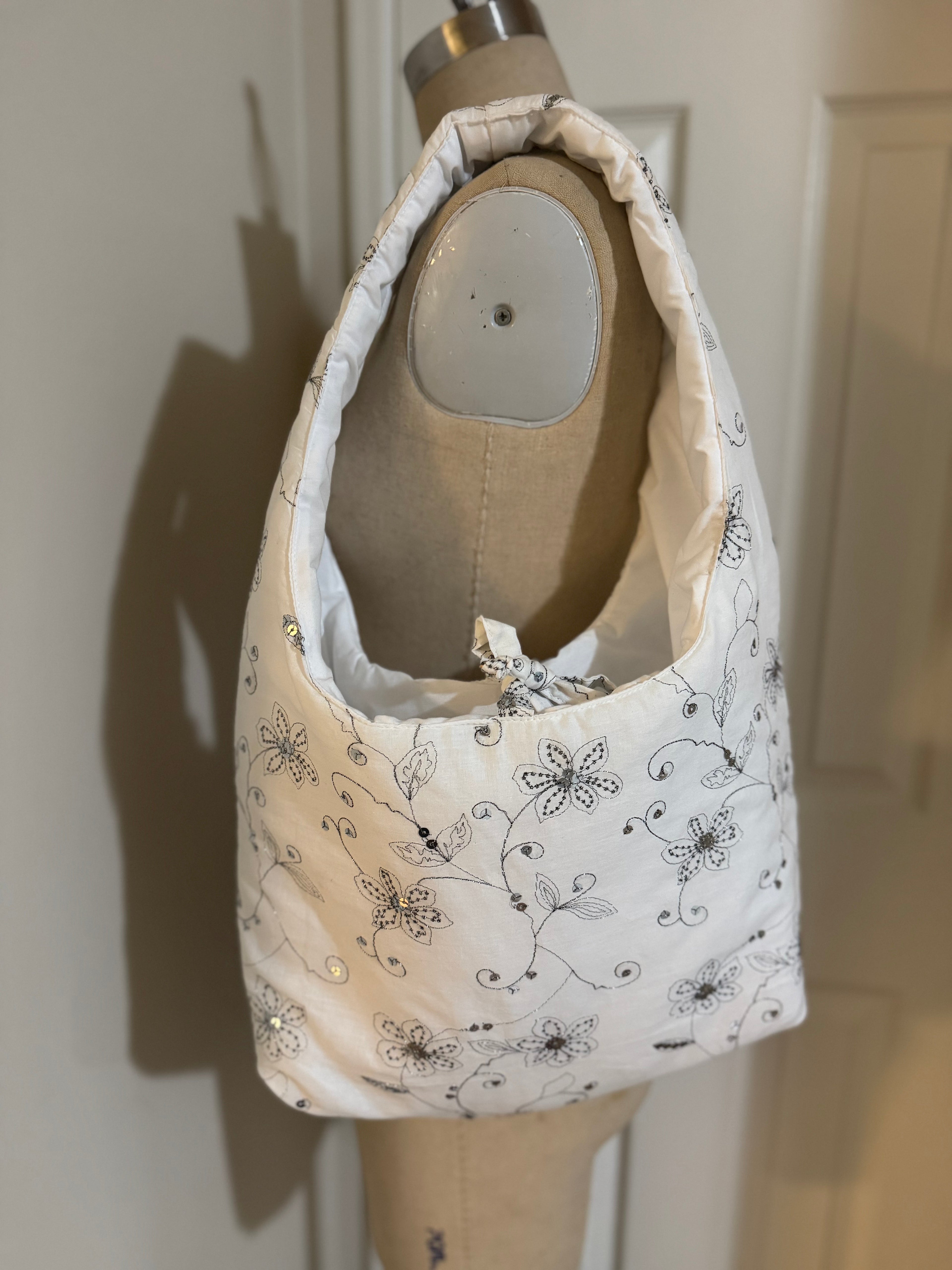 Handmade Floral Puff Shoulder Bag White with Silver Embroidery