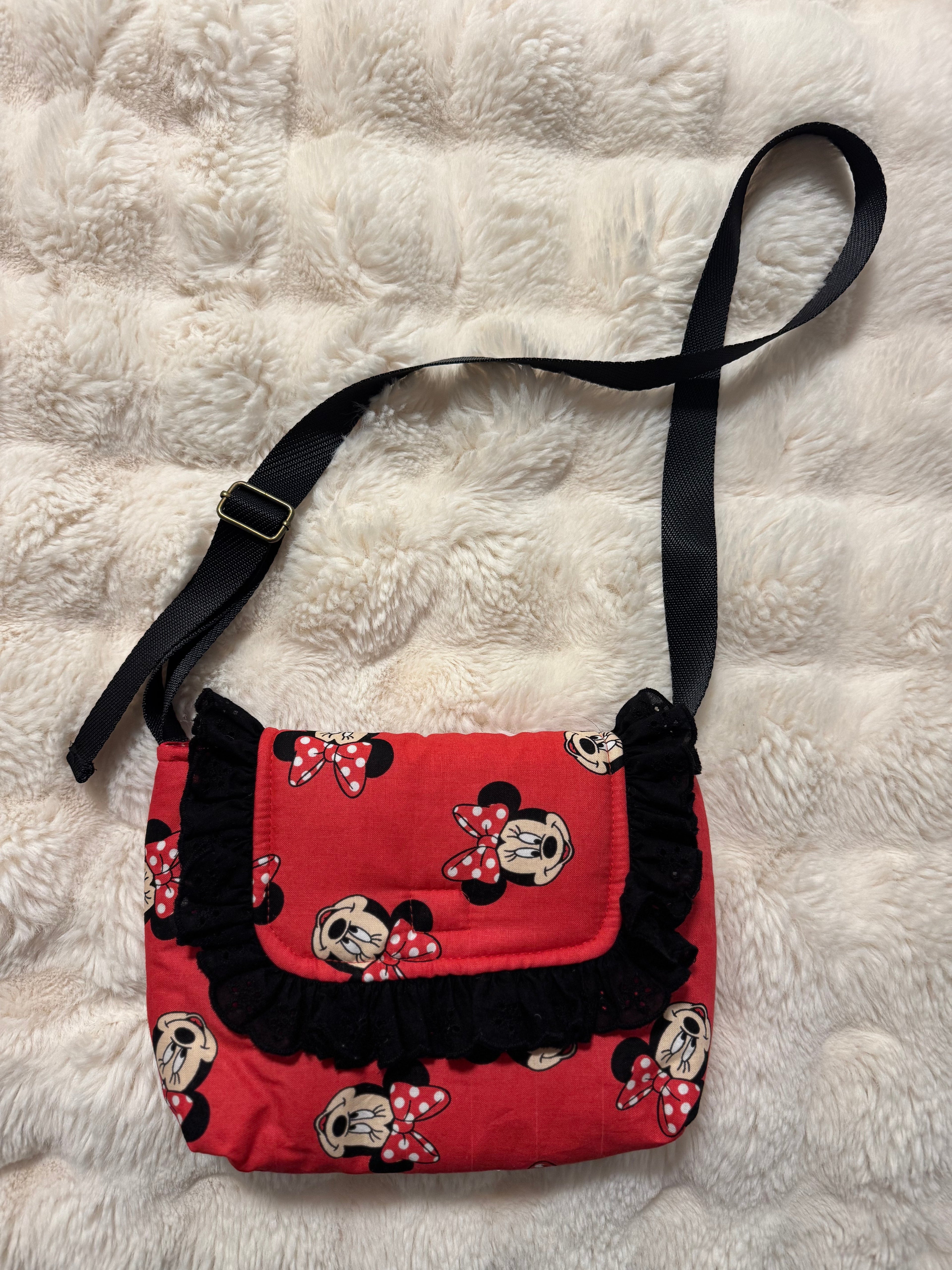 Minni-Inspired Handmade Crossbody Bag for Kids